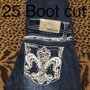 Grace in LA, size 25 x 34, color blue